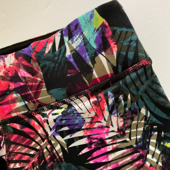 PINK VICTORIA SECRET Ultimate Leggings NWOT Size M - Picture 6 of 6